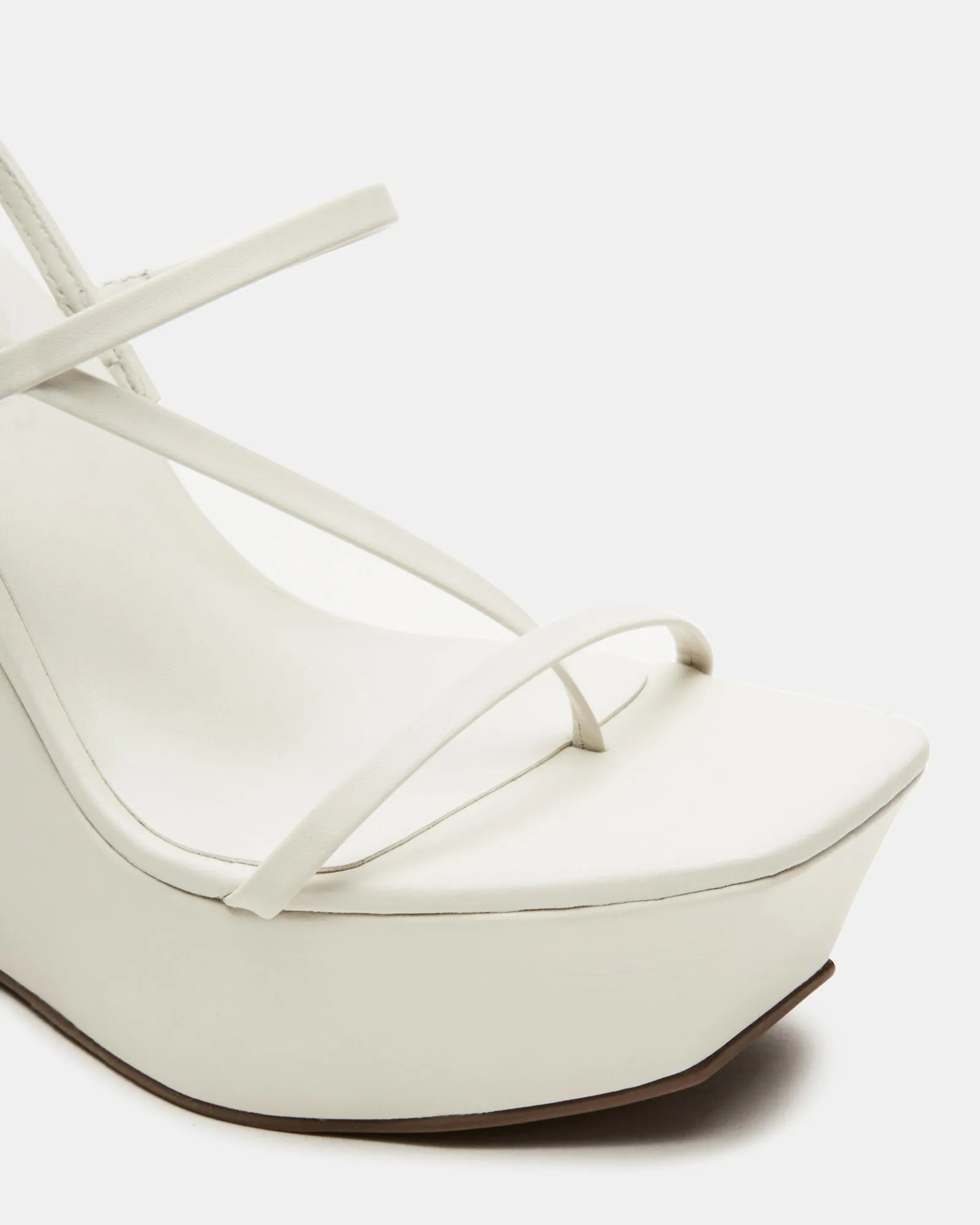 AMORA WHITE LEATHER