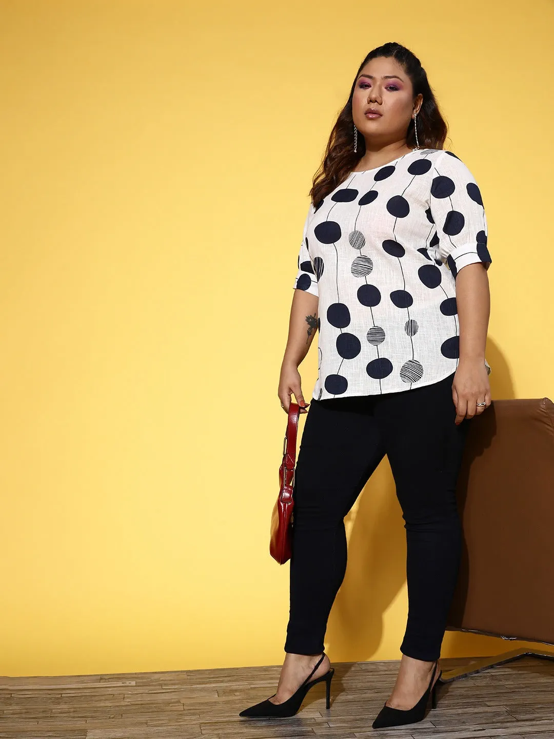 Berrylush Women Plus Size White & Black Geometric Printed Round Neck Woven Cotton Regular Top