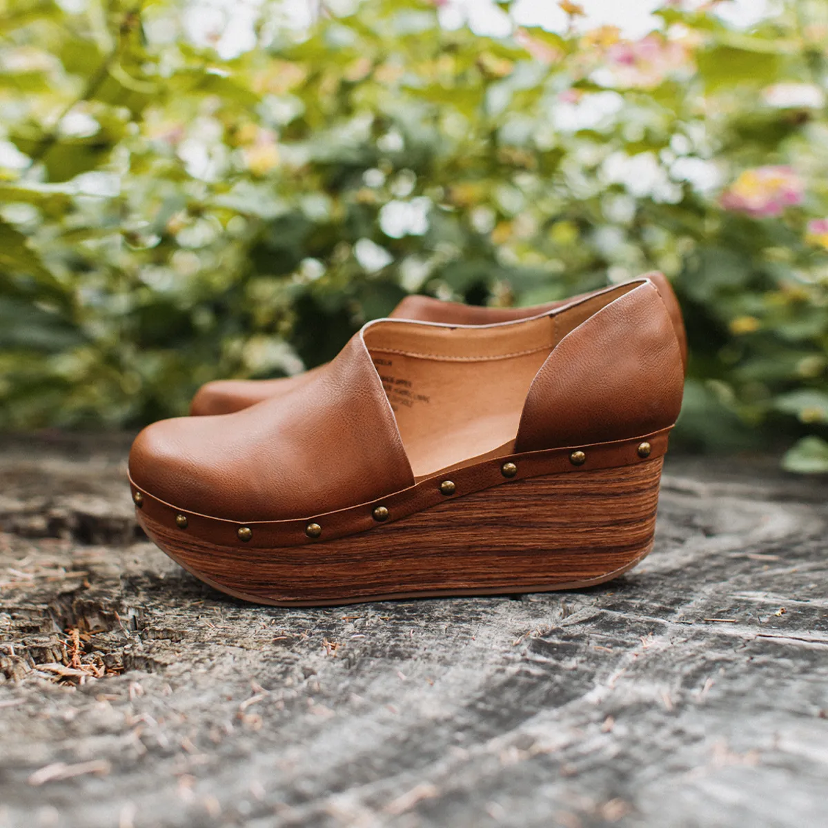 Bidelia Wedge Clog