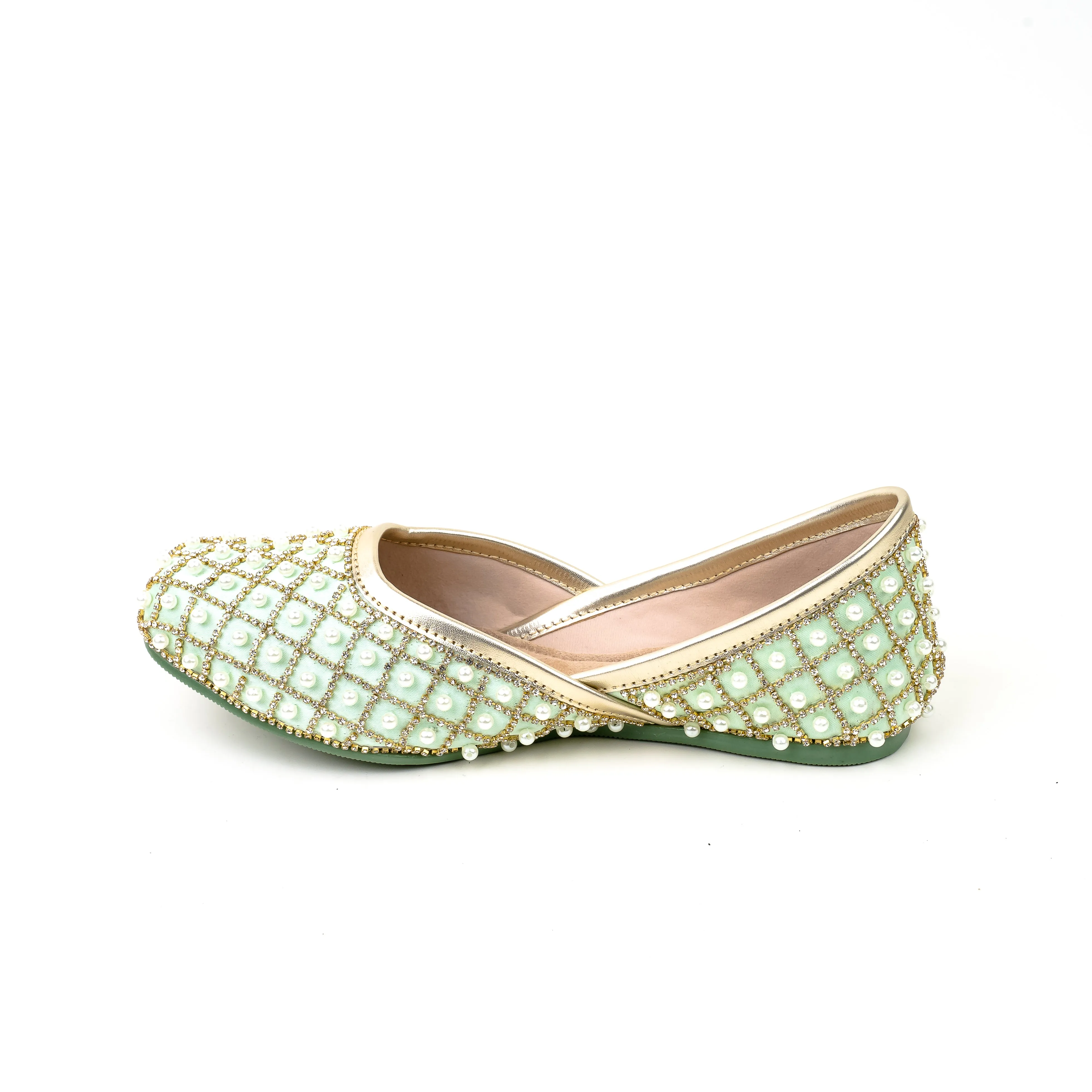 Diamond Studded Mojari