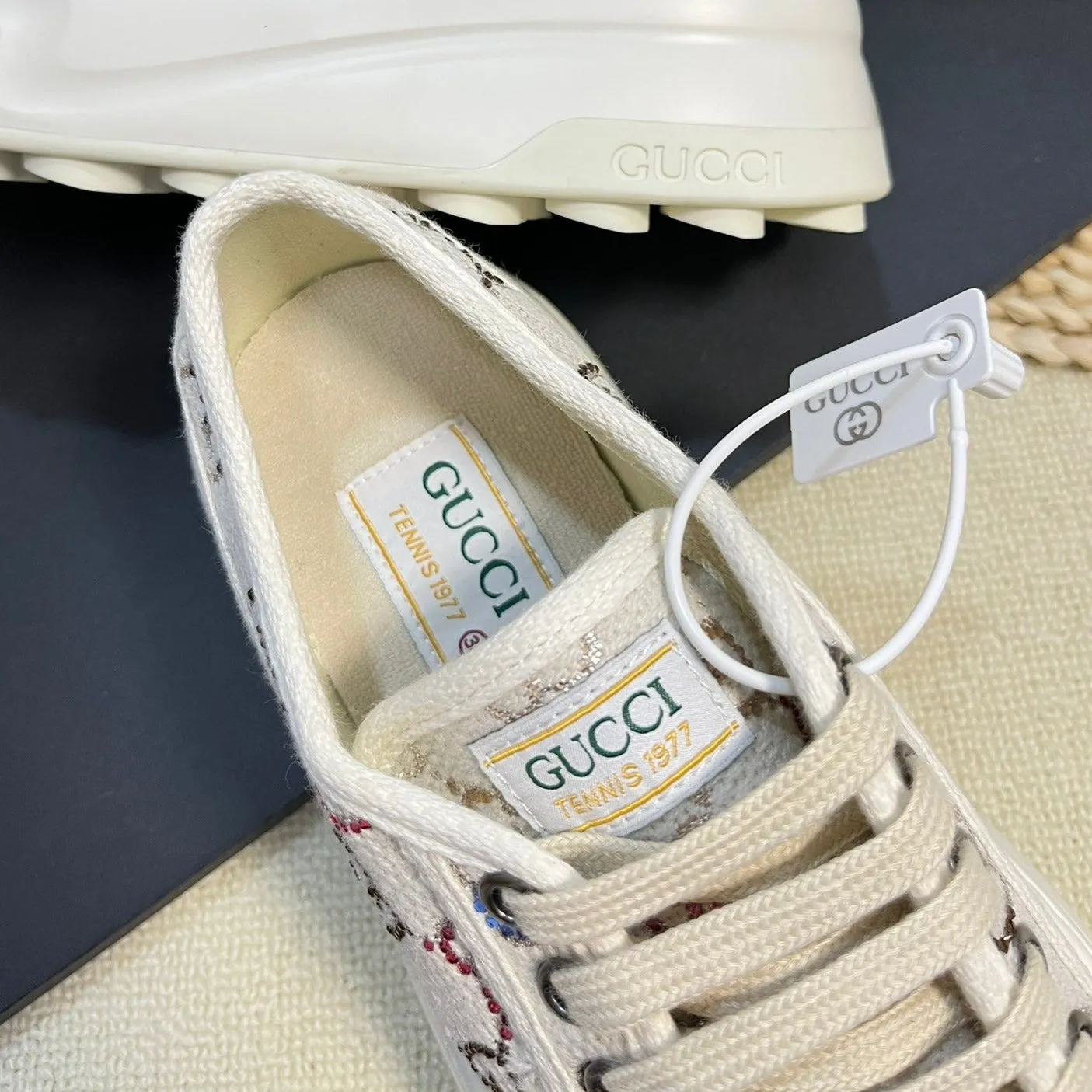 GG Sneaker Tennis 1977 Trainer Beige Caro