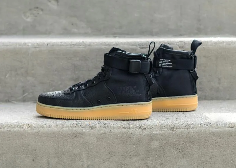 NIKE - Men - SF Air Force 1 Mid - Black/Gum