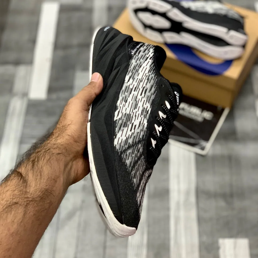 Novablastt 3 “Black White” Premium Batch