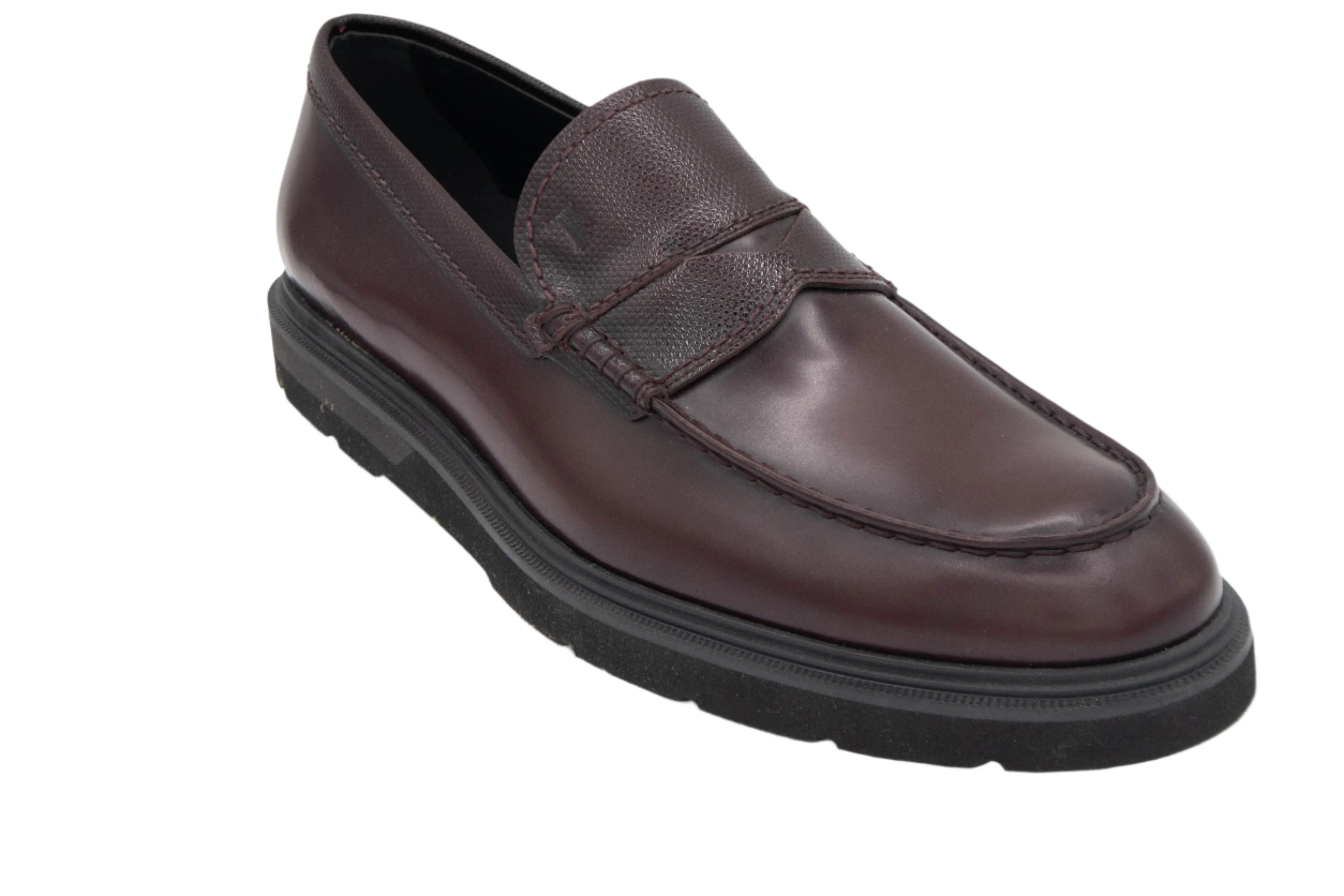 Tods Mens Leather Loafers With Pebbled Detail in Burgundy