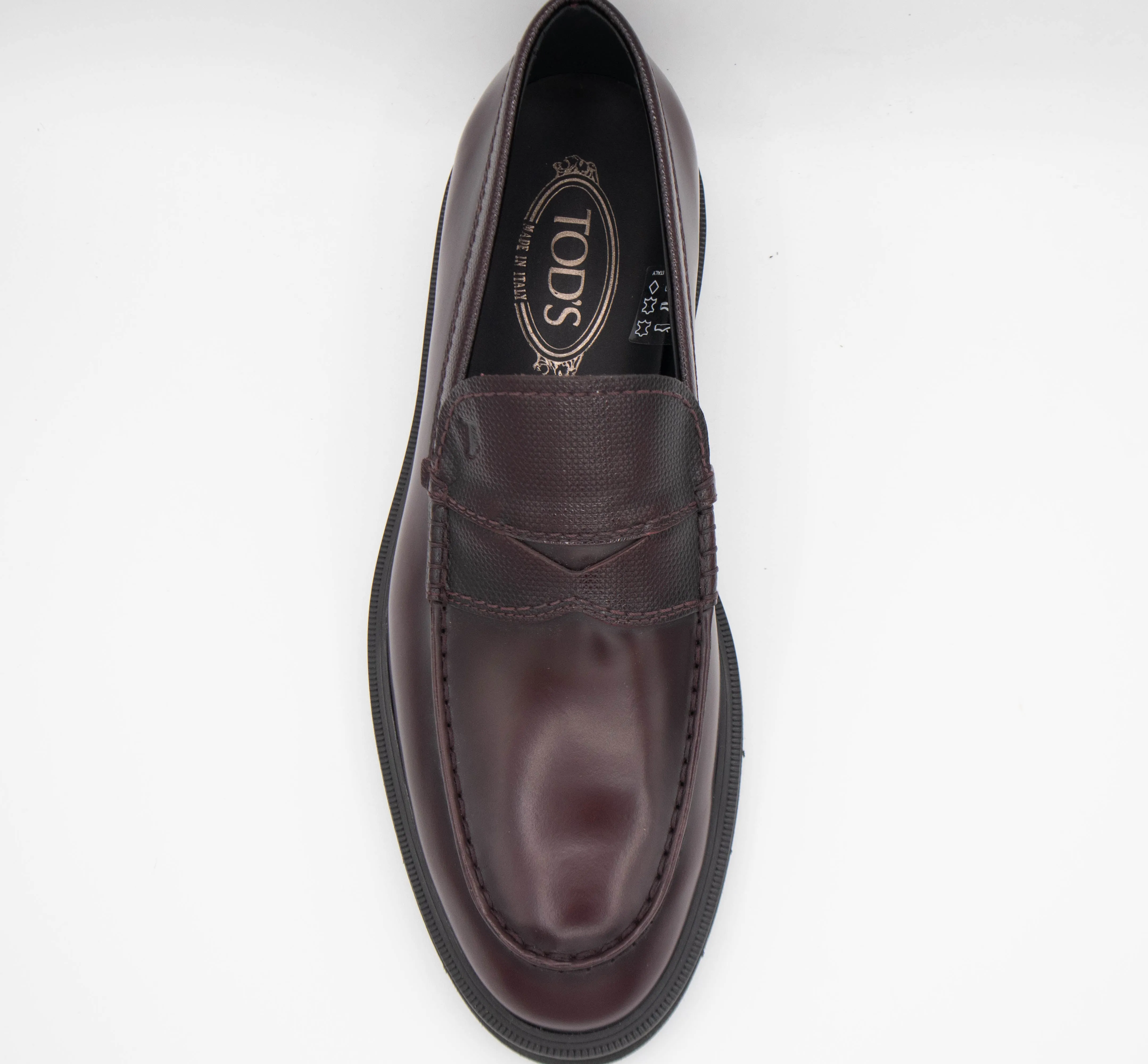 Tods Mens Leather Loafers With Pebbled Detail in Burgundy