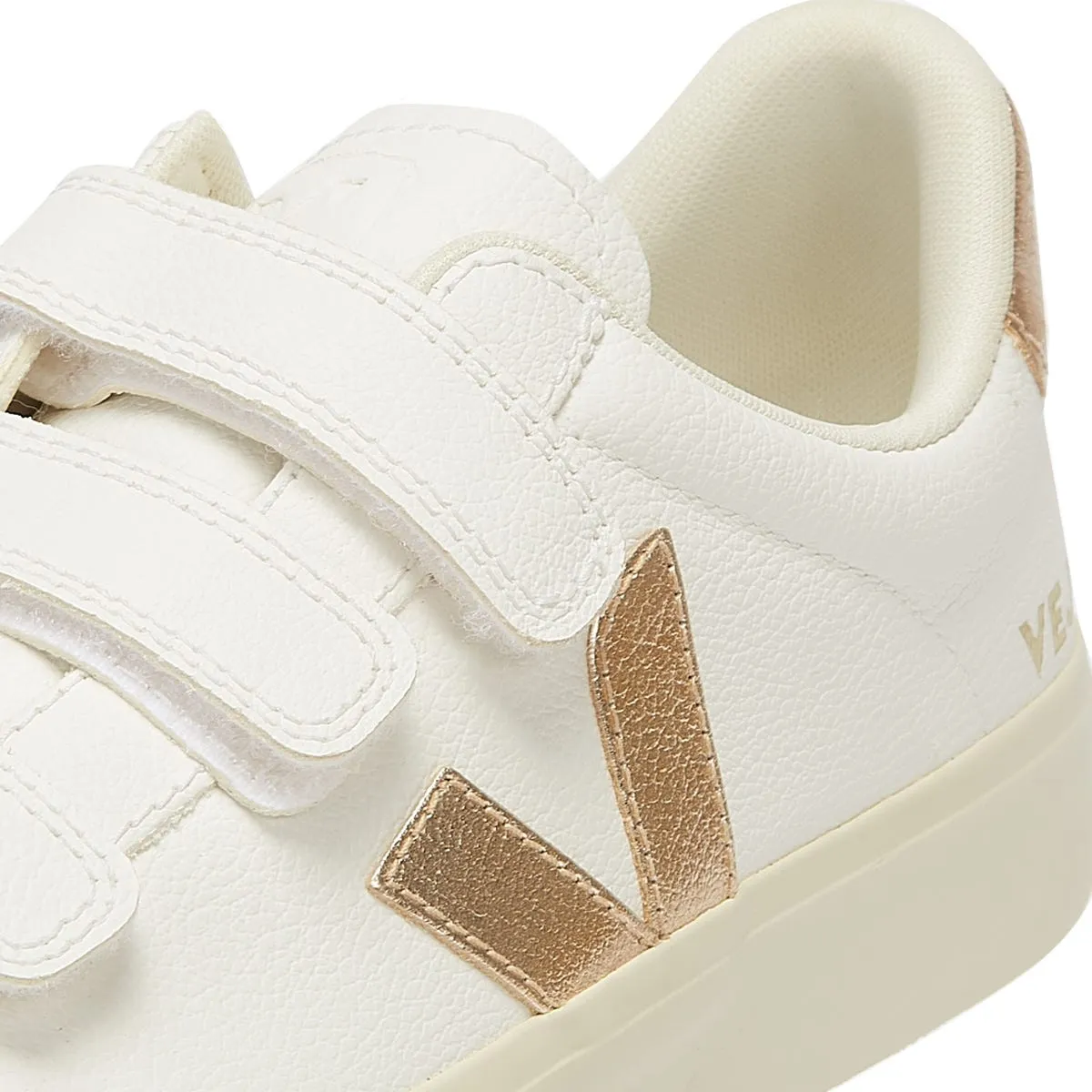 Veja Recife Womens Extra White / Platine Trainers