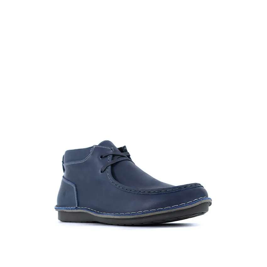 Weaver Wallabee Boots Men's Shoes - Navy Waxy Nubuck