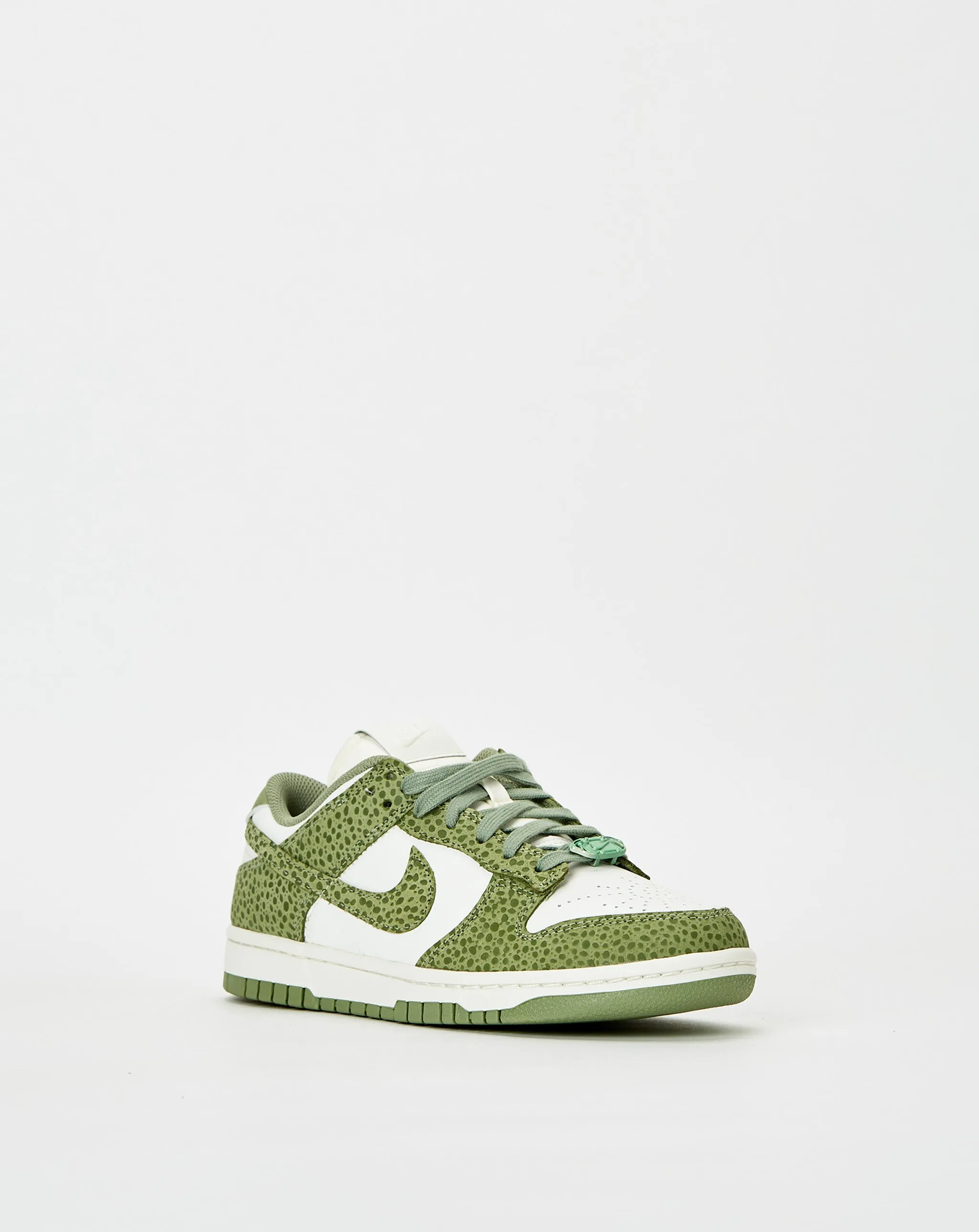 Women's Dunk Low Premium